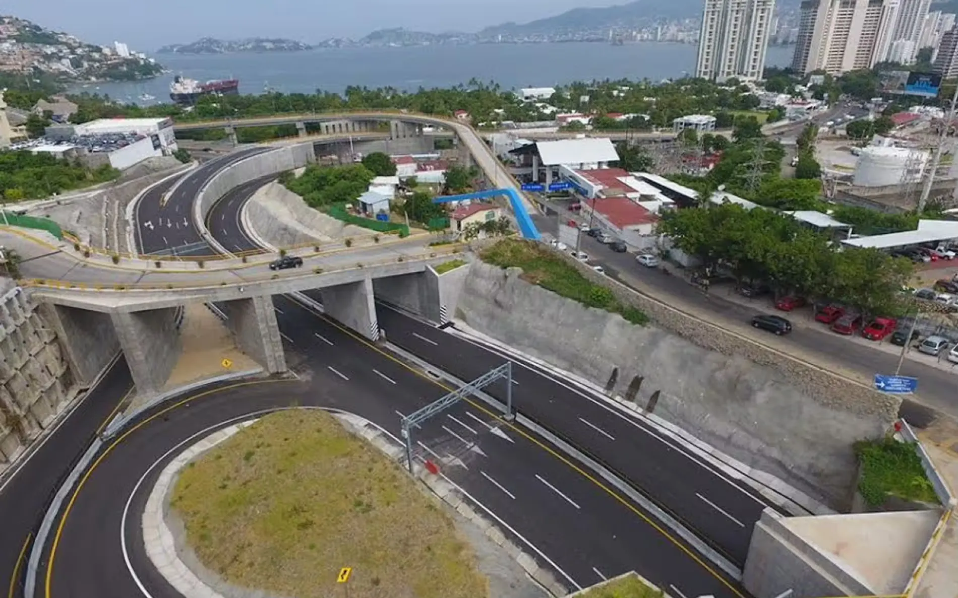 Escénica Alterna y Túnel de Acapulco