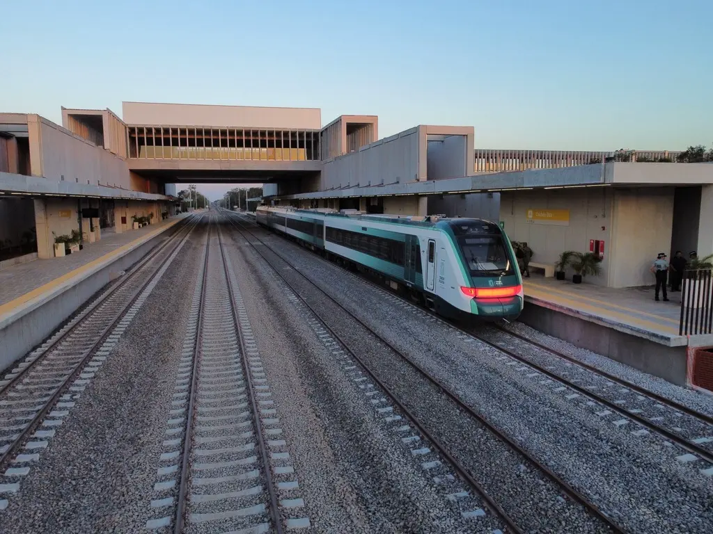 Estación Chichén Itzá · Tren Maya